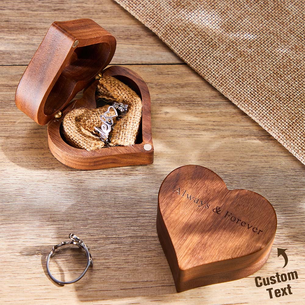 Caixa De Aliança De Casamento Gravada Em Formato De Coração Personalizada - soufeelbr