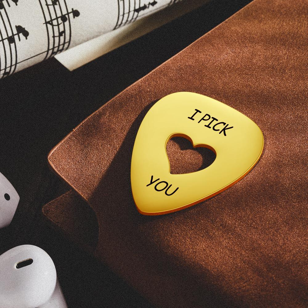 Picareta de guitarra gravada personalizada em formato de coração ouro oco presentes comemorativos