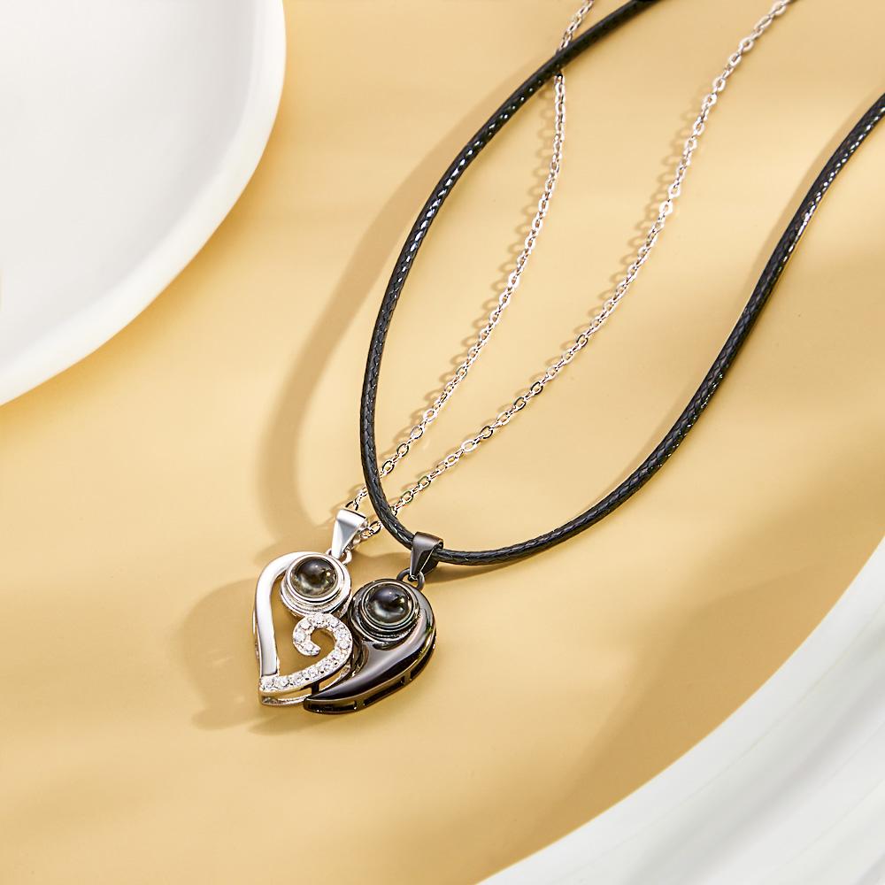 Colar De Projeção Personalizado Presente Criativo Exclusivo Em Forma De Coração Para Casal - soufeelbr