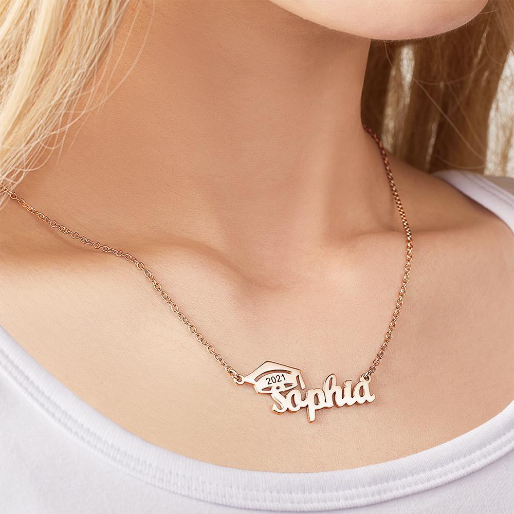 Colar personalizado com nome de boné de solteiro Presentes de formatura
