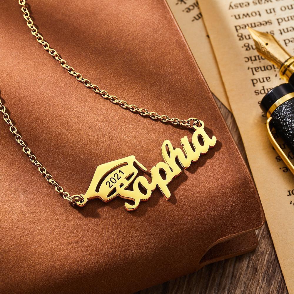 Colar personalizado com nome de boné de solteiro Presentes de formatura