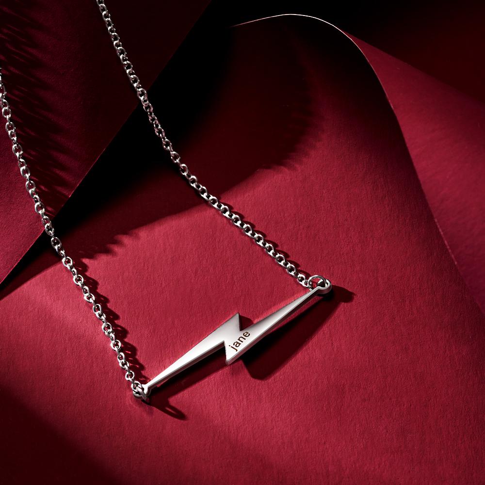 Colar Gravado Personalizado Em Forma De Relâmpago Colar Versátil Presente Para Ela - soufeelbr
