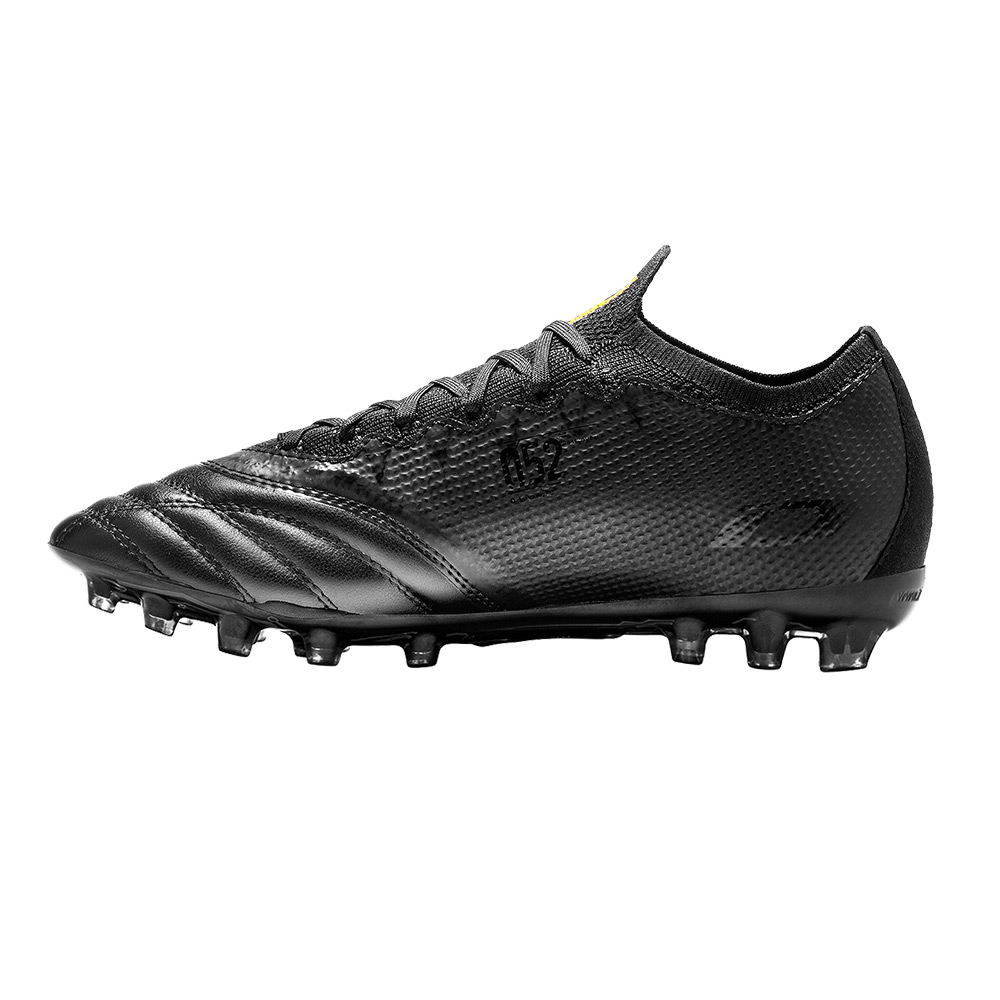 Personalized Football Boots for Mens Soccer Trainer Customizable