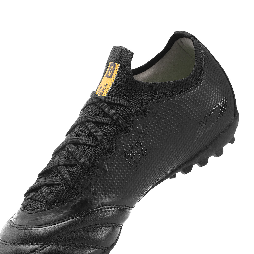 Personalized Football Boots for Mens Soccer Trainer Customizable