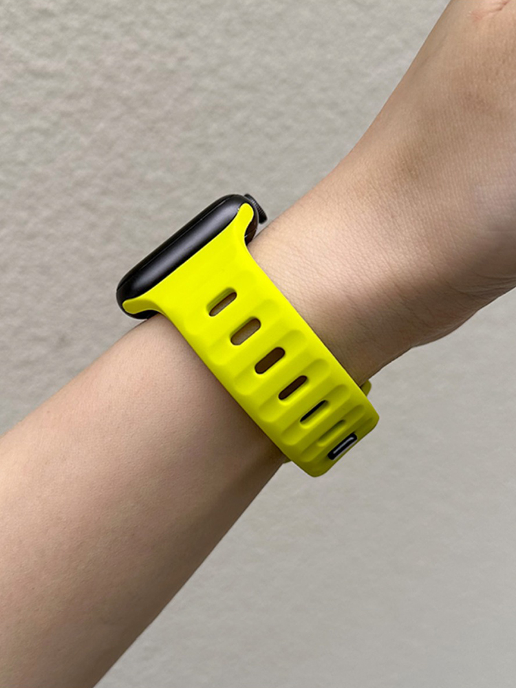 New Breathable Sports Silicone Band