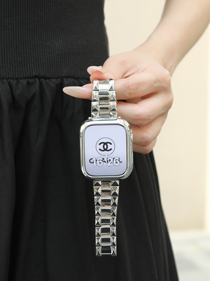 Pyramid Edge 3-Link Stainless Steel Band