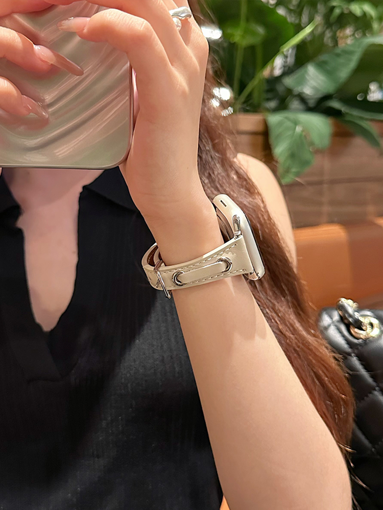Curved String Leather Band
