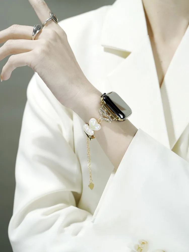 Heart Shaped Pearl Band for Apple Watch