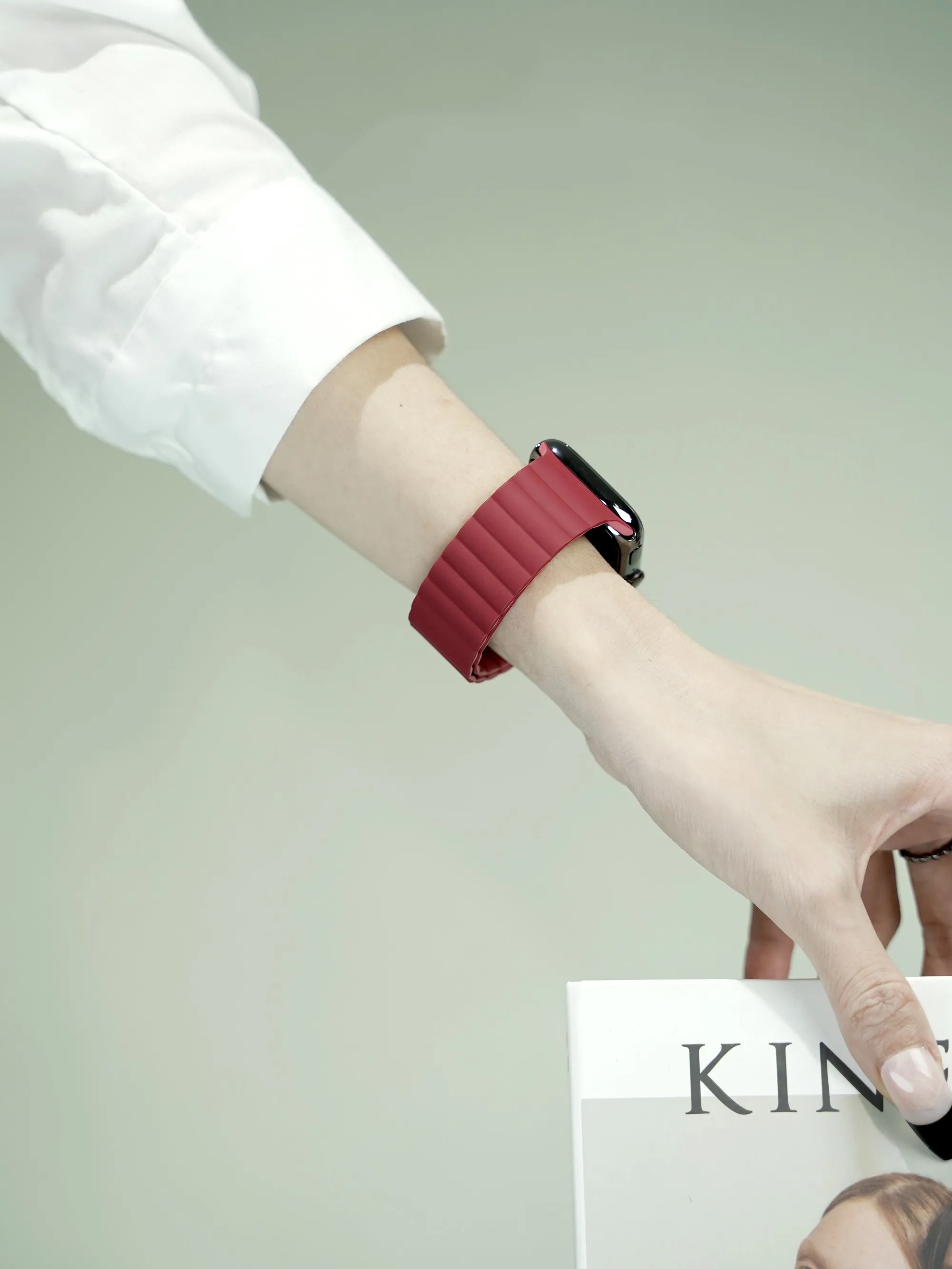 Wave Magnetic Silicone Band for Apple Watch