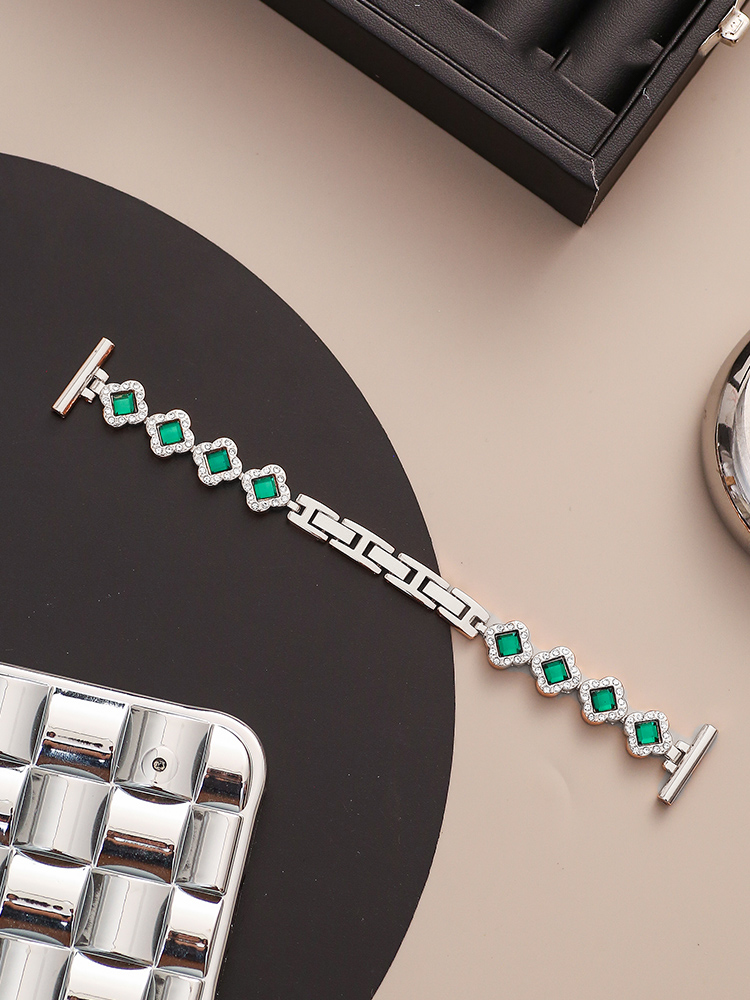 Four-Leaf Clover with Emerald Stainless Steel Band