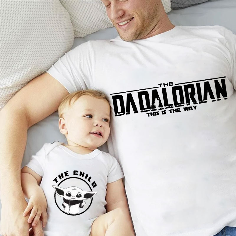 [Adult Tee]Father's Day Dadalorian And Son Matching Shirt