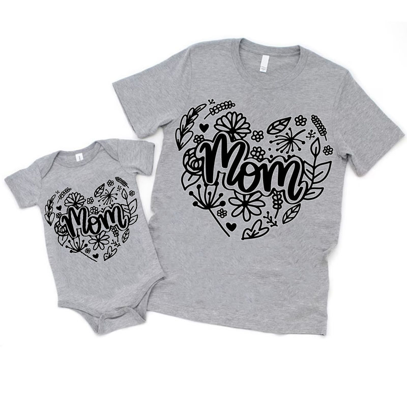[Adult Tee]Mother's Day Gifts Wreath MaMa Matching Shirt