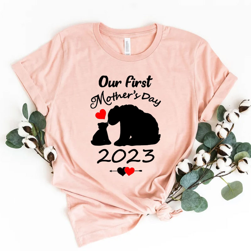 [Adult Tee]Customalized Black Bear Mommy Matching Shirt