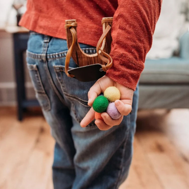 Slingshot Wood Slingshot, Slingshot Felt Ball Gift for Kids