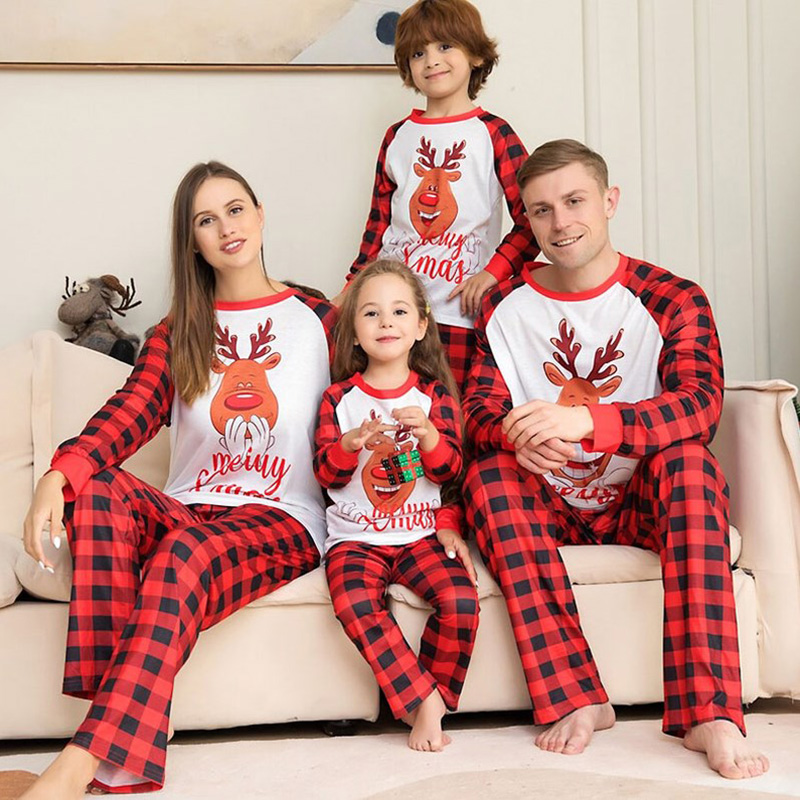 [Adult Pajamas]Reindeer Christmas Clothes Papa Mama Pajamas Matching