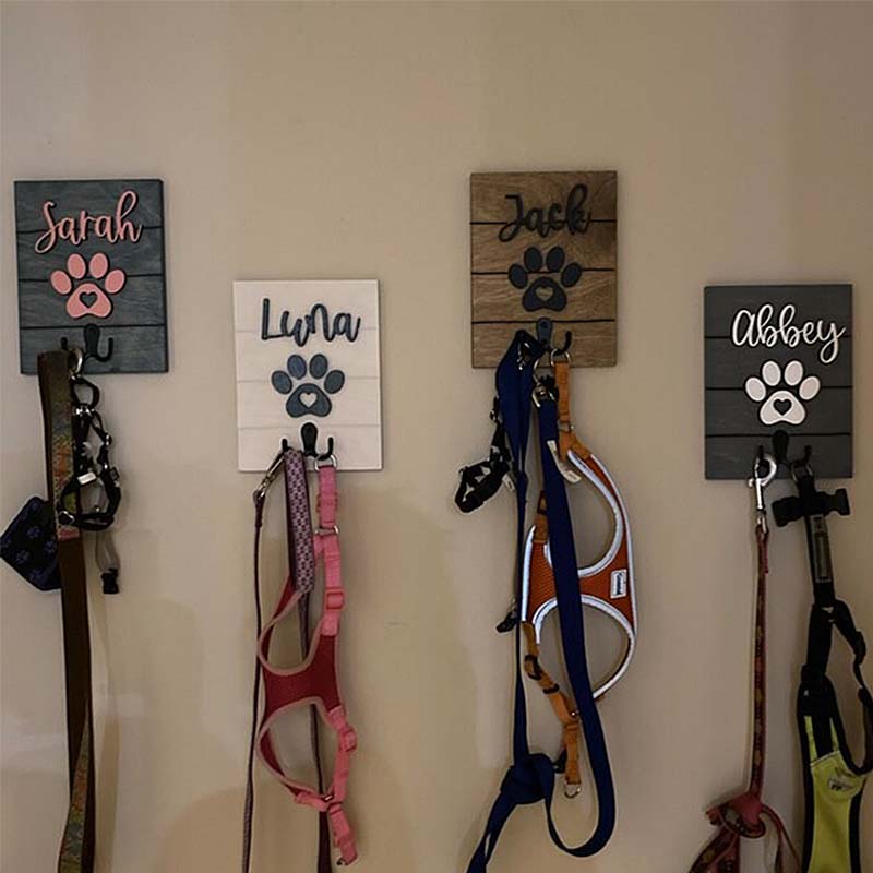 Personalized 8x6 3D belt holder Dog paw print belt holder