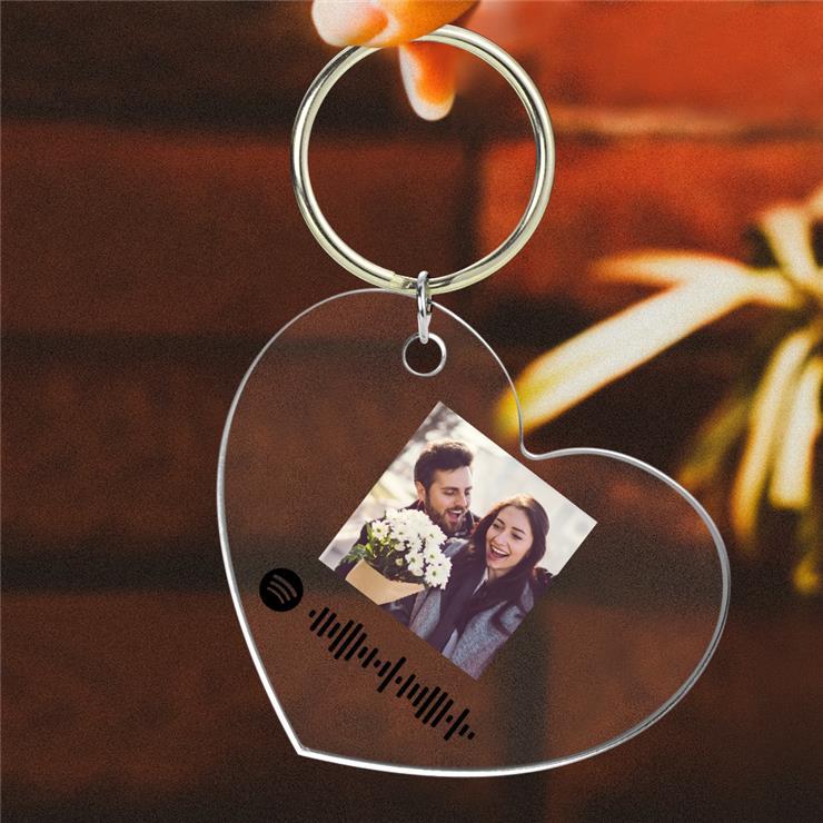 Custom Spotify Code Keychain Spotify Favorite Song Photo Engraved Keychain Heart-shaped