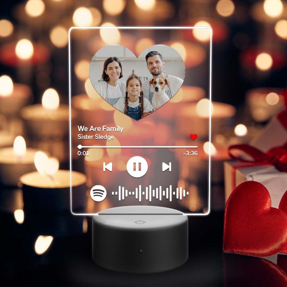 Scannable Heart Shaped Custom Photo Spotify Night Light 7 Colors For Family