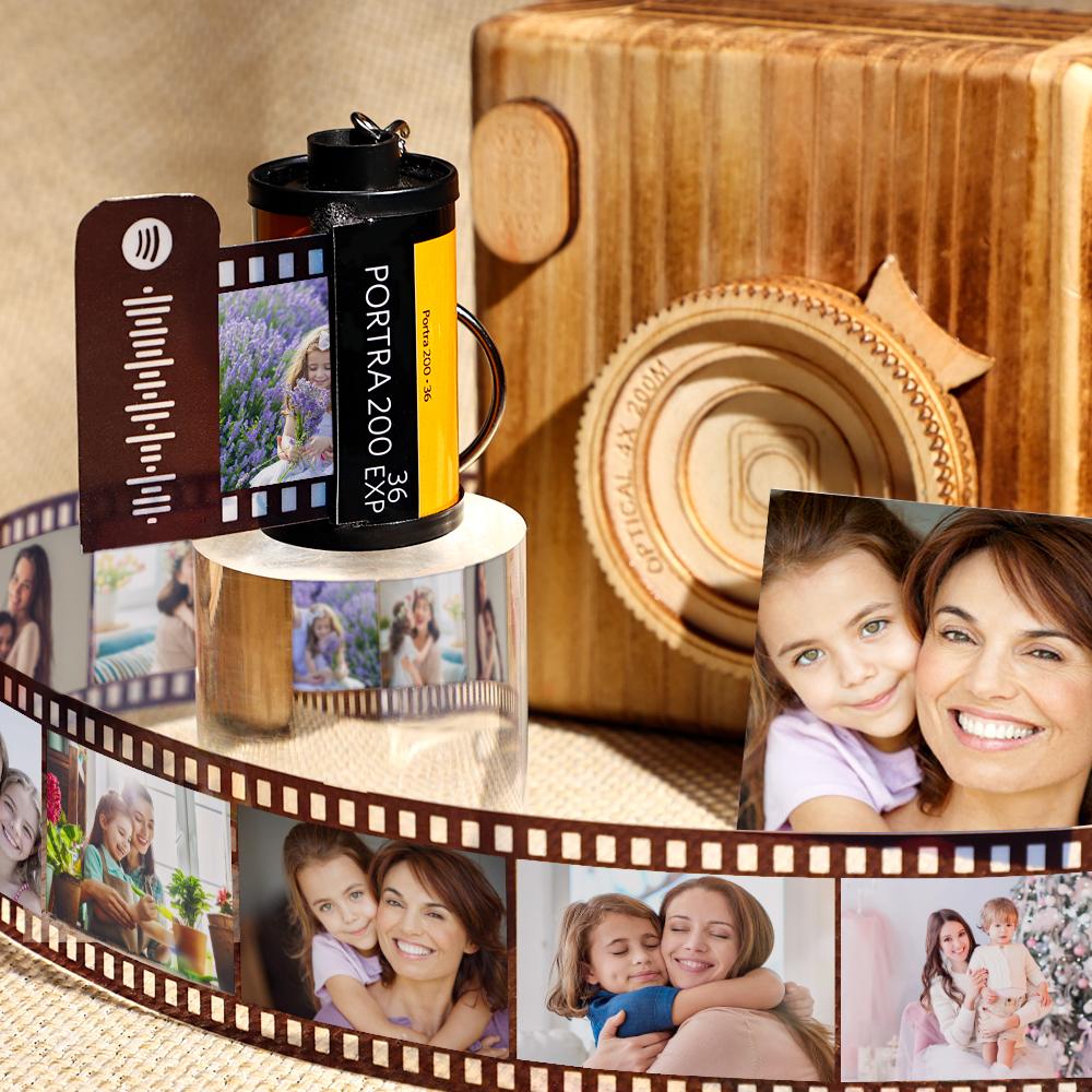 Mother's Day Gifts Personalized Spotify Code Camera Roll Keychain for Mom 5-20 Pictures Green Shell