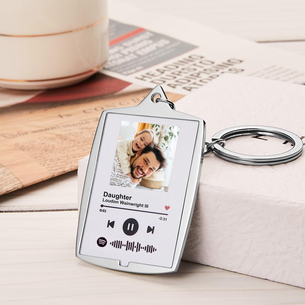 Scannable Spotify Code Keychain Father's Day Gifts Custom Photo Music Keychain for New Dad