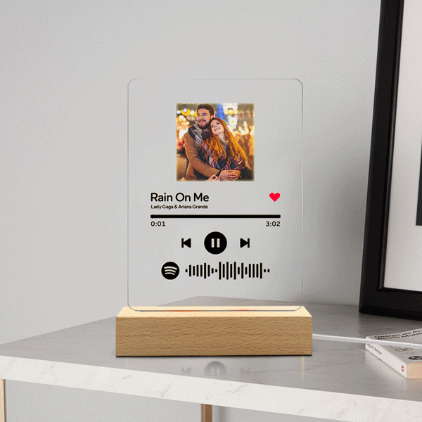  Giftplease Placa personalizada de Spotify para fotos y  canciones con soporte extraíble de acero, marco impreso personalizado con  código escaneable, regalo, cumpleaños, aniversario (negro, acrílico, 6, 9  pulgadas) : Hogar y Cocina