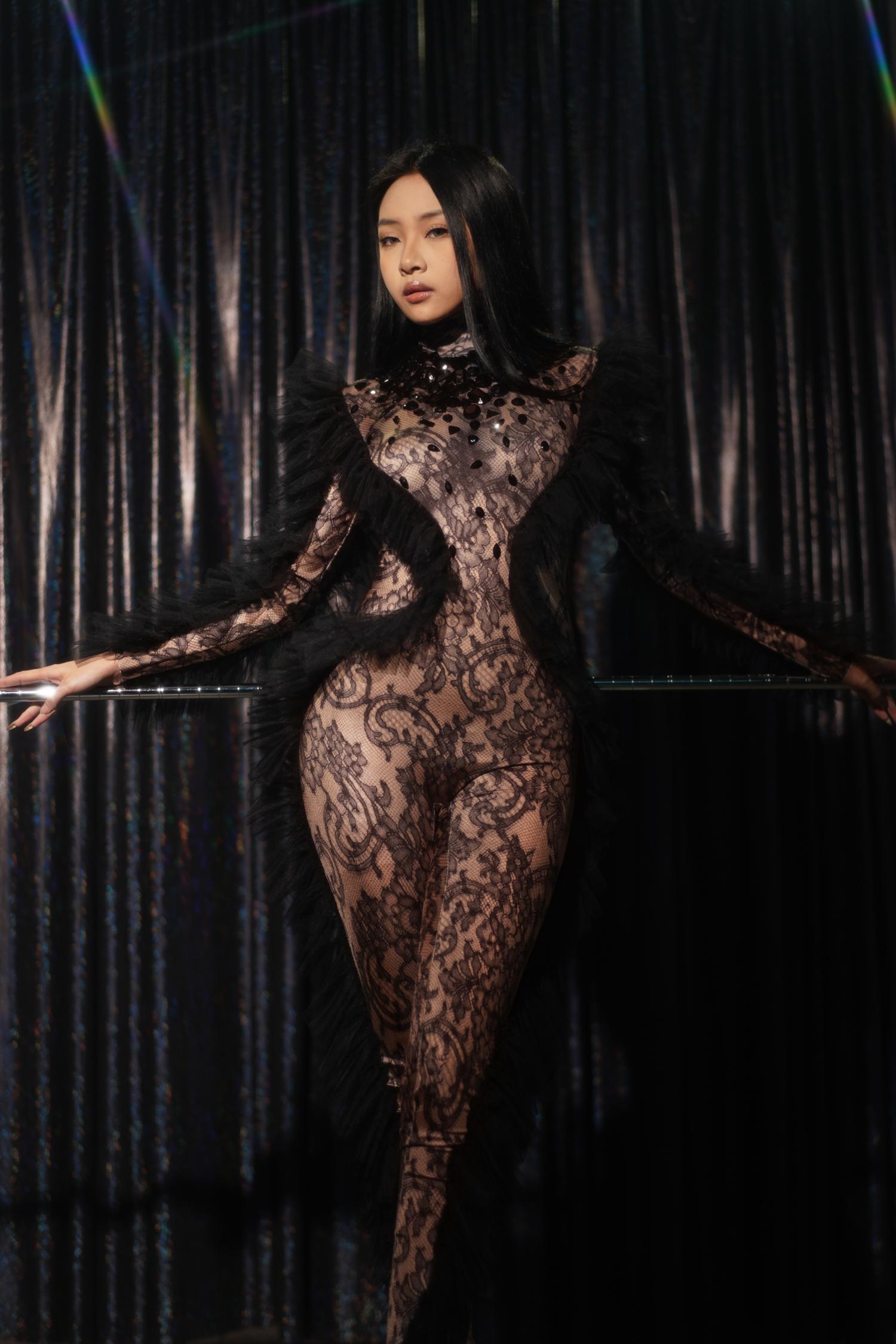 Designer Sparkly Stone Trimmings Jumpsuit Sexy Women Birthday Party Outfit Dancer Show Rompers Performance Stage Wear