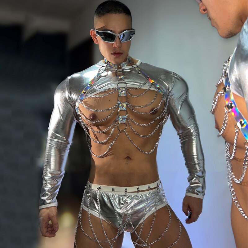 Tech Silver Top Shorts Sexy Laser Chest Chain Bar Men Dj Ds Party Pole Dancing Wear Stage Gogo Dance Festival Outfit