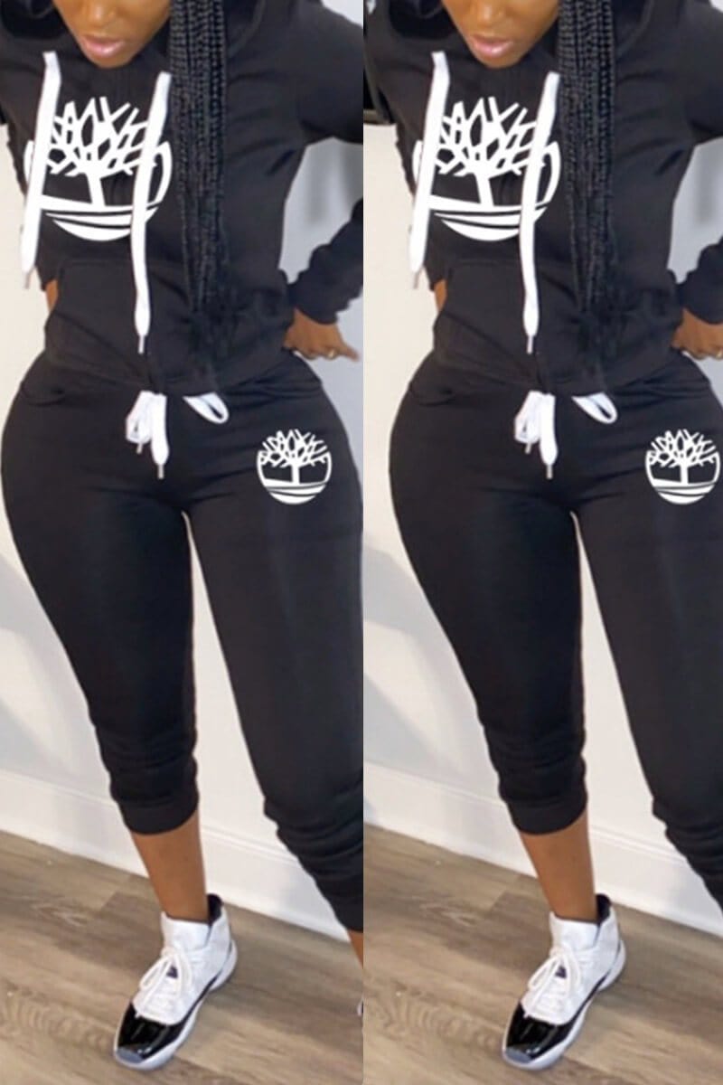 casual-hooded-print-two-piece
