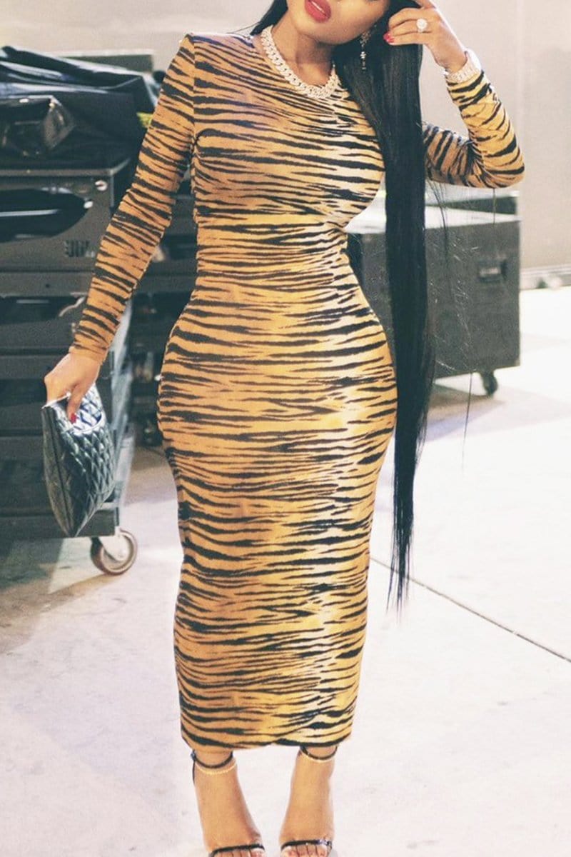 zebra-print-tight-fitting-dress