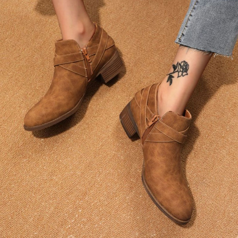 vogueregion-vintage-pointed-toe-block-heel-buckle-strap-suede-ankle-boots-brown