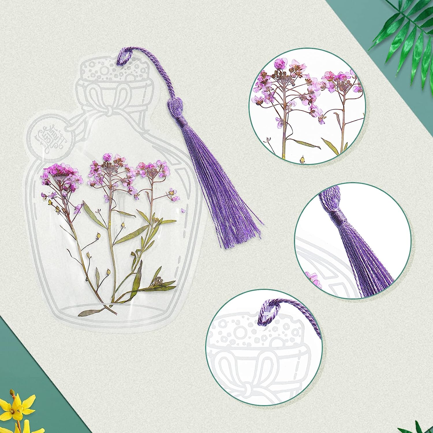 Dried flowers bookmarks