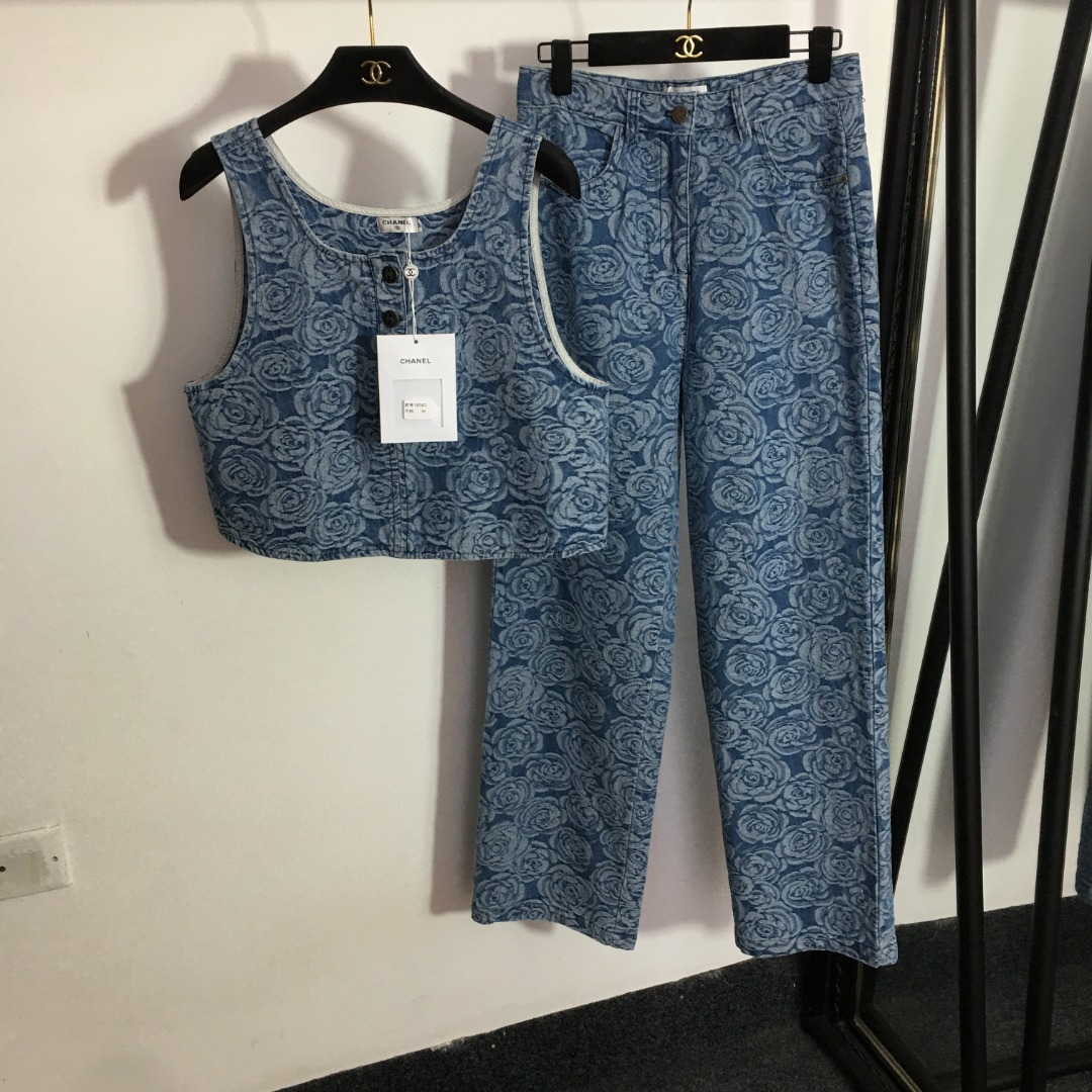 Chanel denim suit