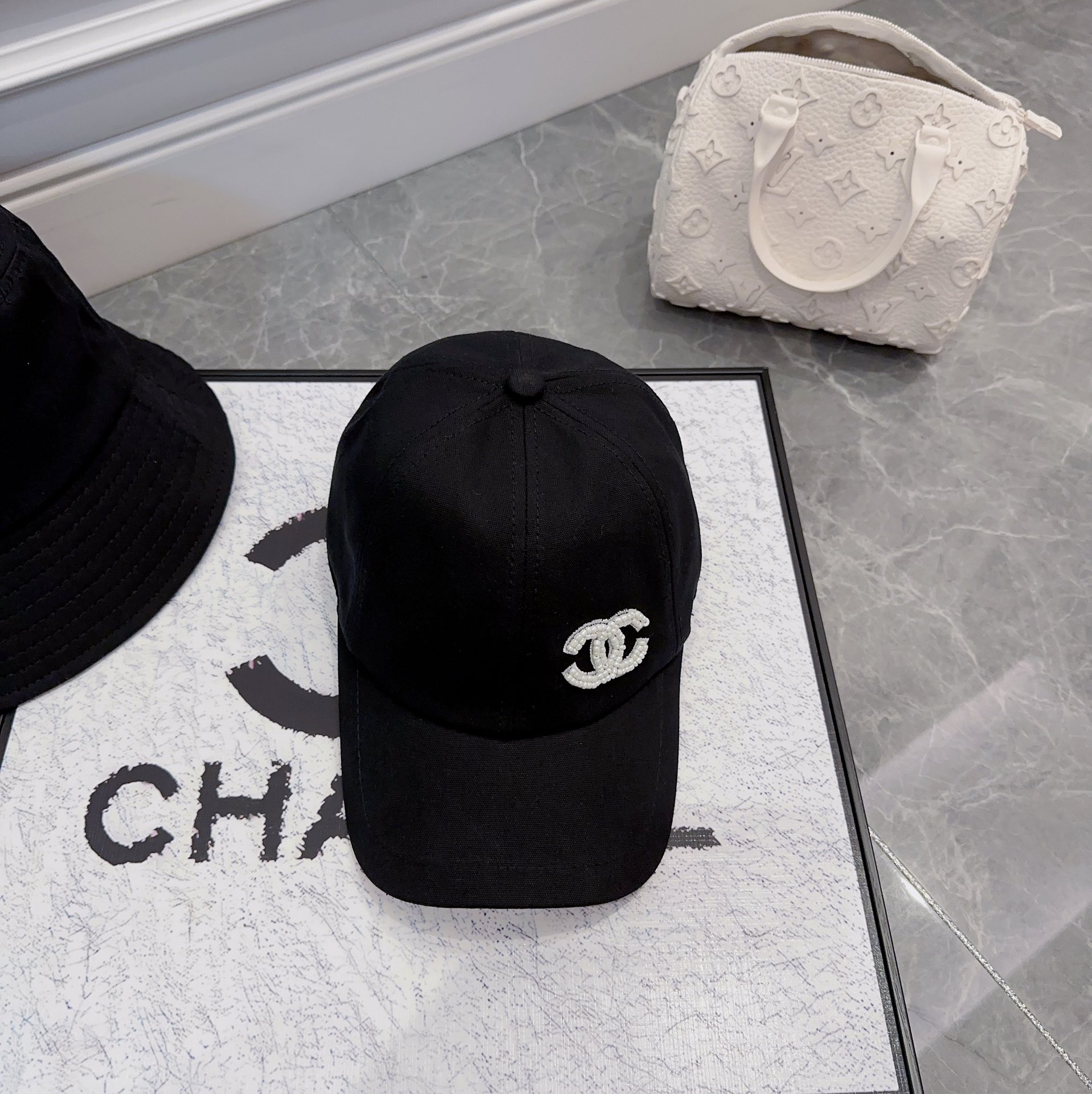 Chanel simple fashion baseball hats