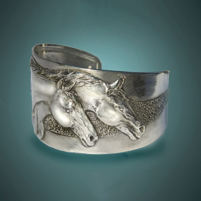 Two Horse Heads cuff bracelet in silvery pewter handmade USA