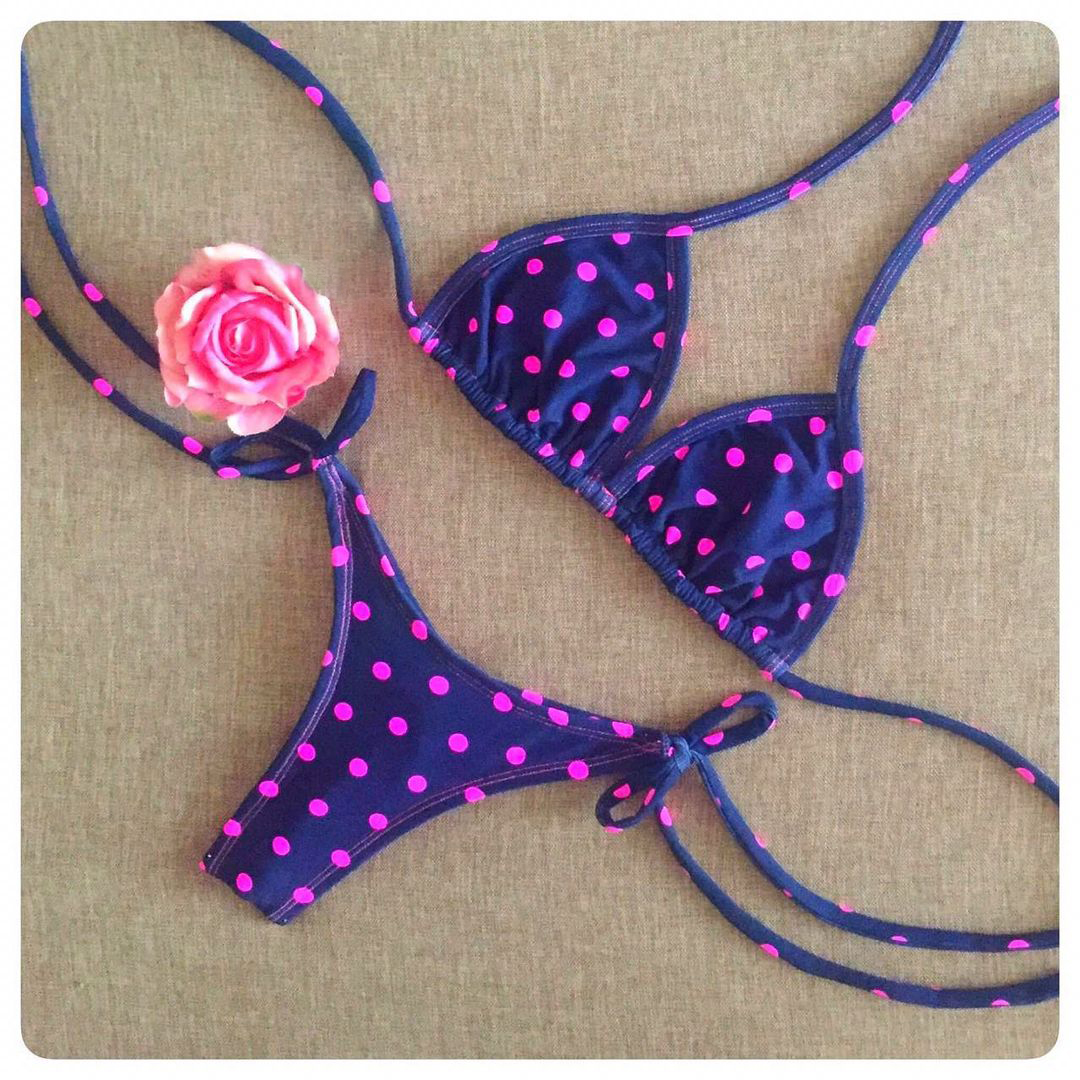 Personalized color contrast polkadot strap split bikini