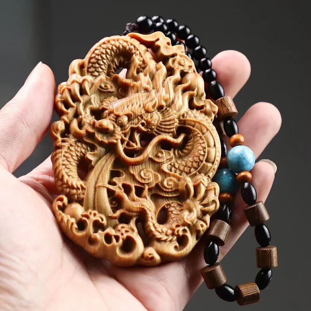 chinese arborvitae wood carving dragon plate keychain