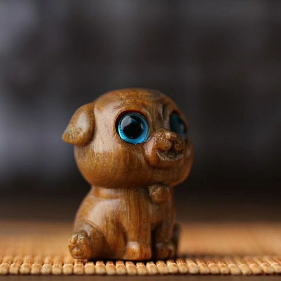 chinese green sandalwood wood carving dog 2