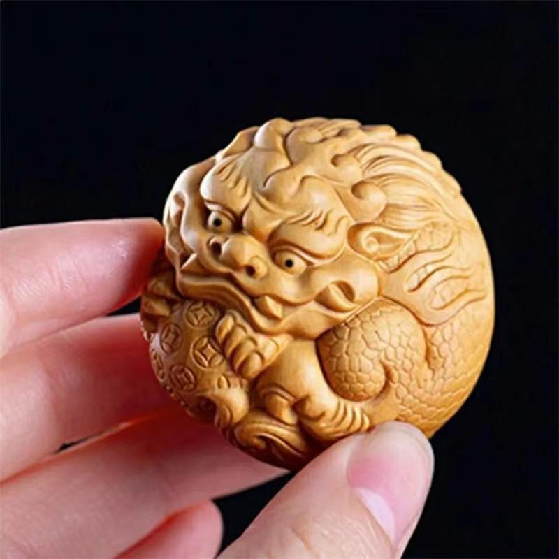 chinese box wood carving pixiu 貔貅 030801