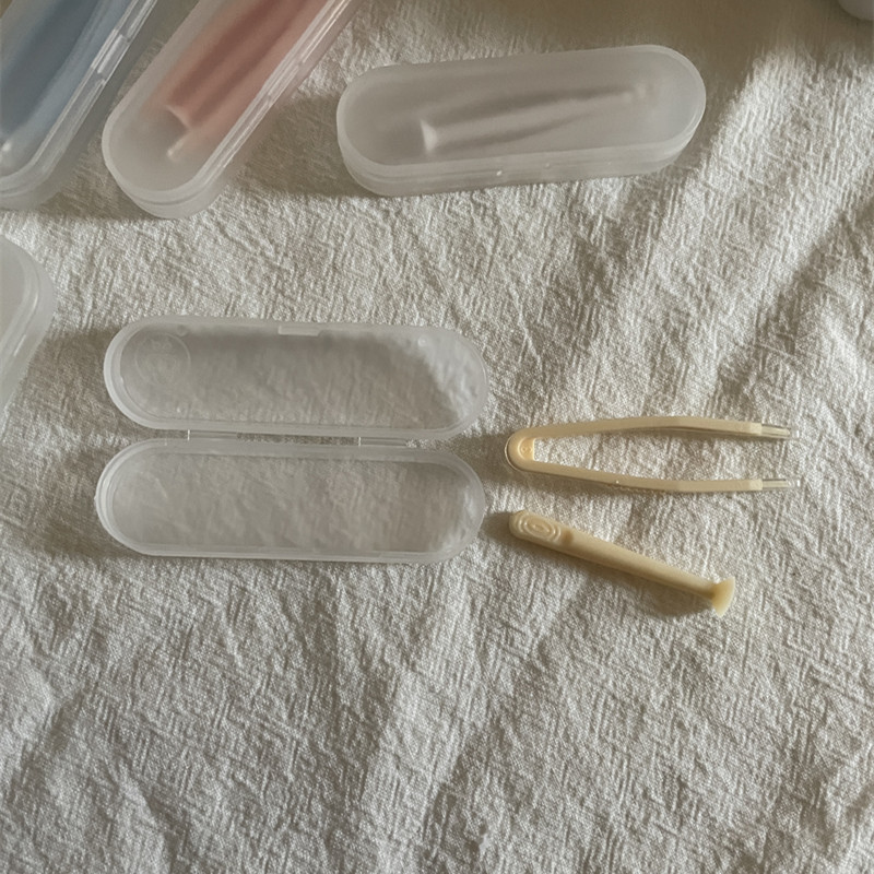 Extended Morandi Pure Color Matte Finish Contact Lens Remover Tool