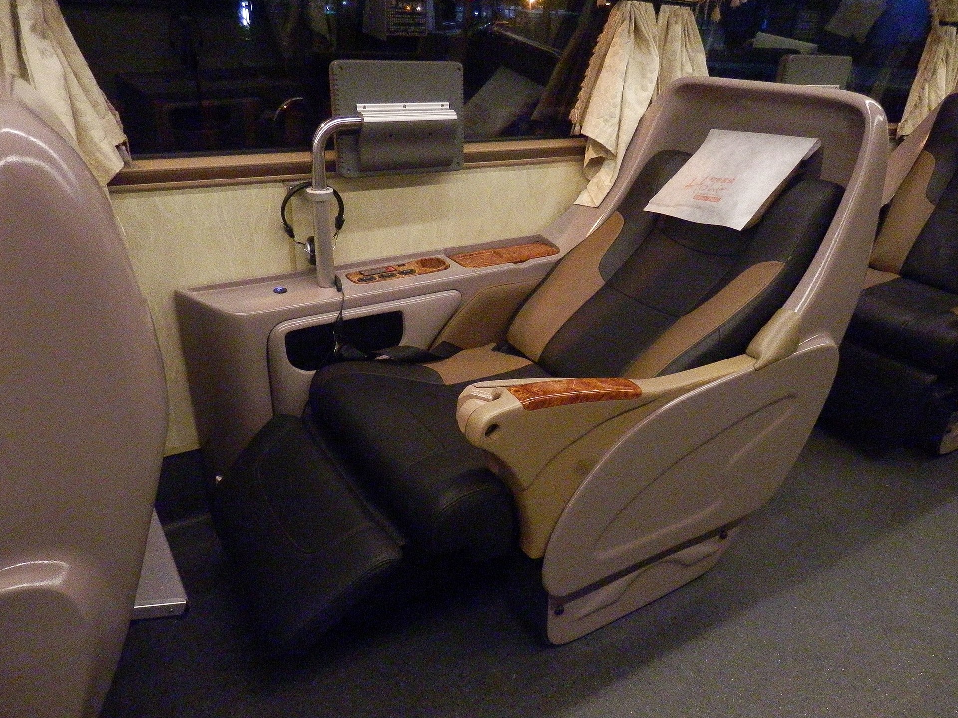 The Evolution of Recliners A History and Guide to Choosing the Perfec