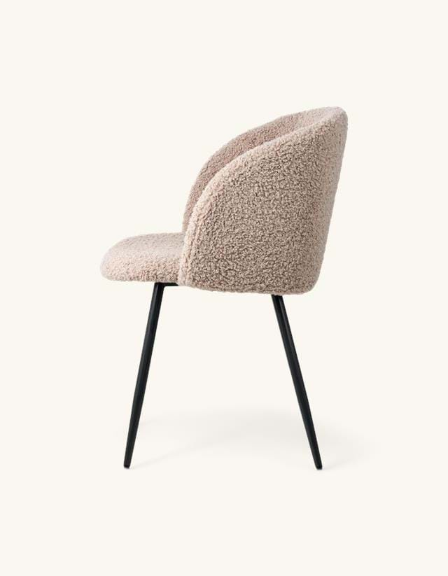 Upholstered dining armrest chair