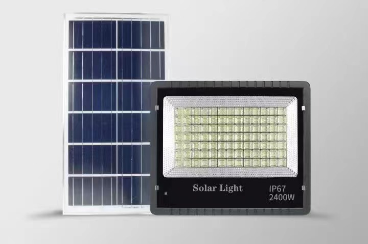 SUNCENTRE aluminum giant solar flood light SC-SFL-G01 for project