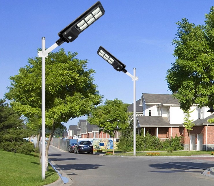 SUNCENTRE Integrated aluminum solar street light for 3-5 meters height