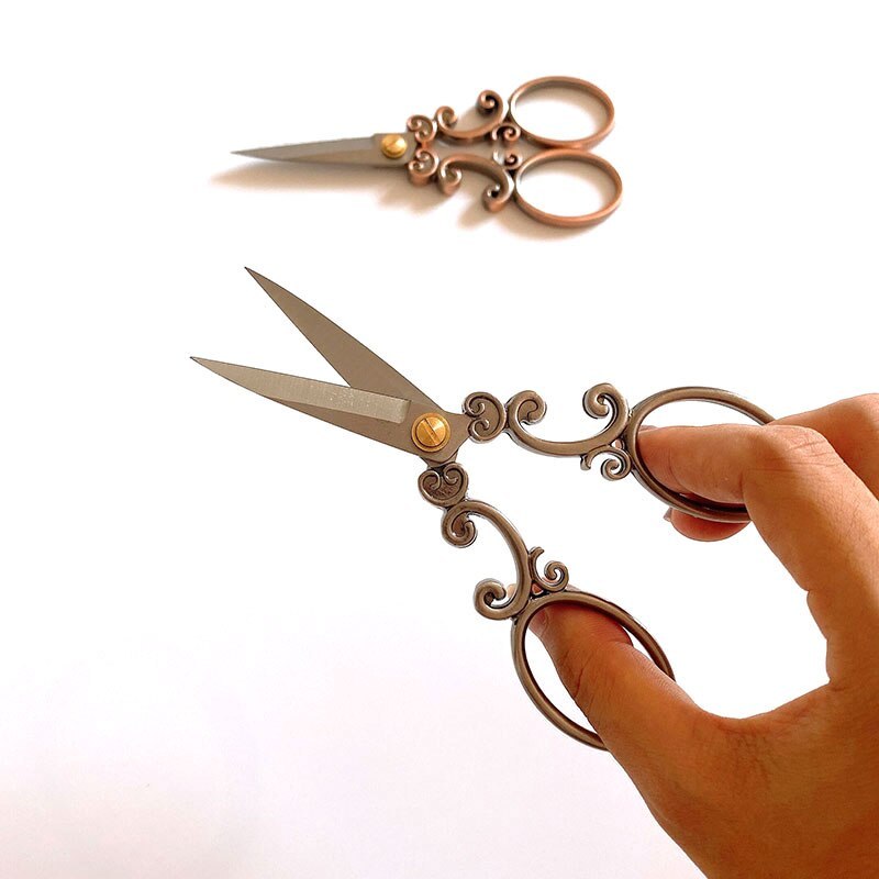 Stainless Steel Vintage Scissors Sewing Fabric Cutte-JournalTale