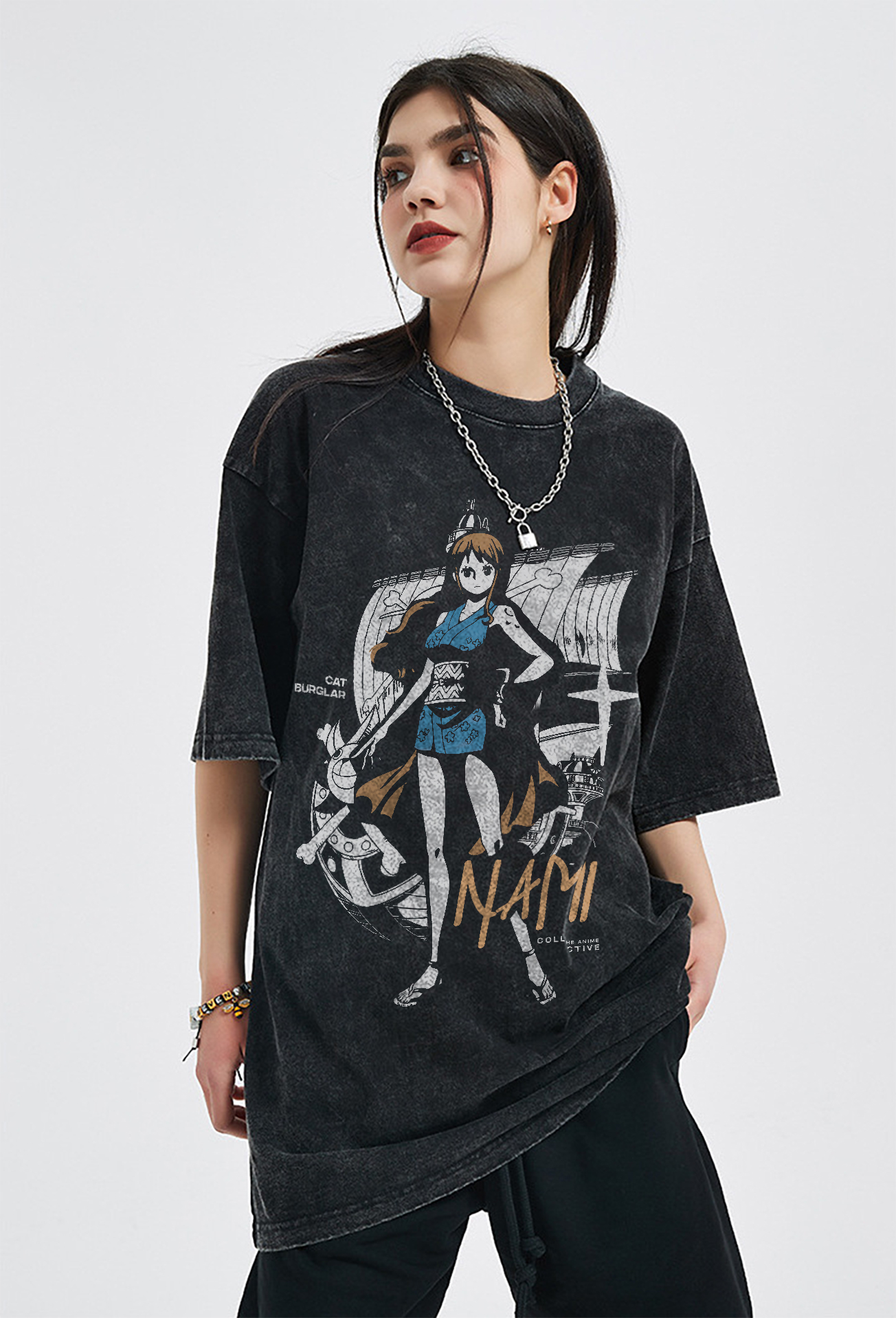 Nami Vintage Oversized T-Shirt | One Piece