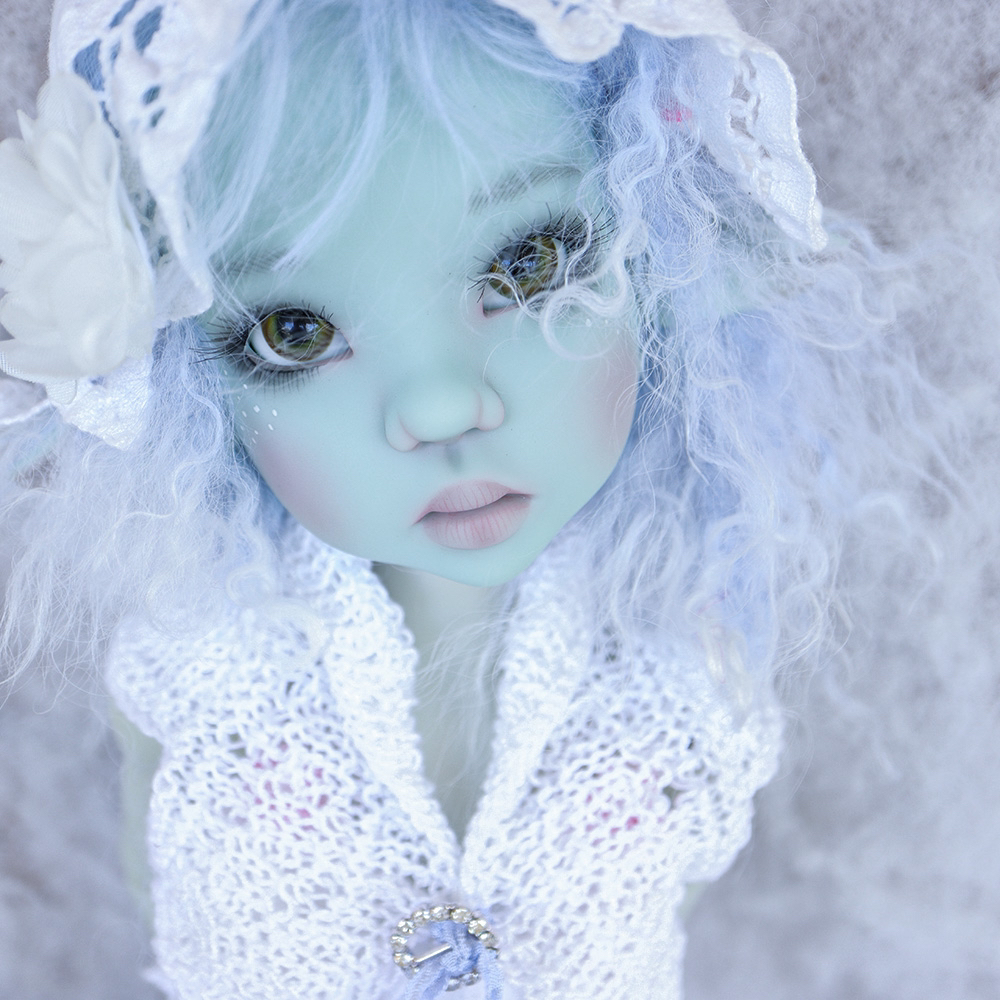 Blue Laryssa in MSD Size