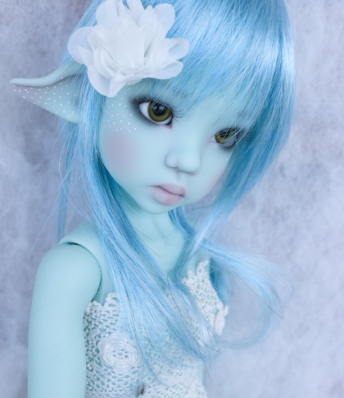 Blue Laryssa in MSD Size