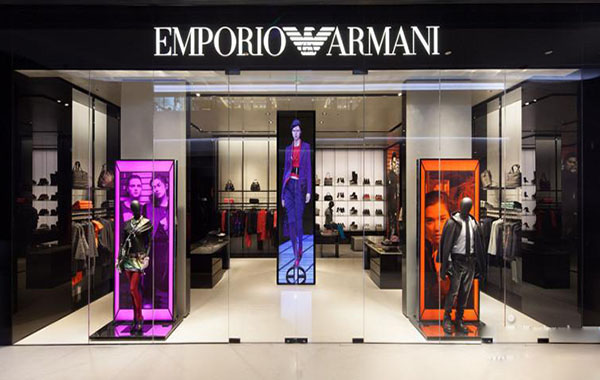 Opłata franczyzowa Armani Womenswear] Ile wynosi opłata franczyzowa Armani Womenswear?  - Strona internetowa, na której można zapytać o opłaty franczyzowe