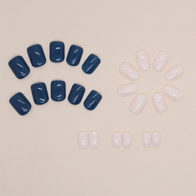 Hill pattern Short Nails