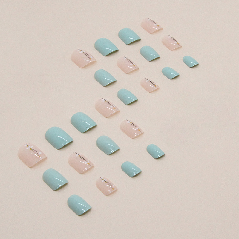 Mint green flower short nails